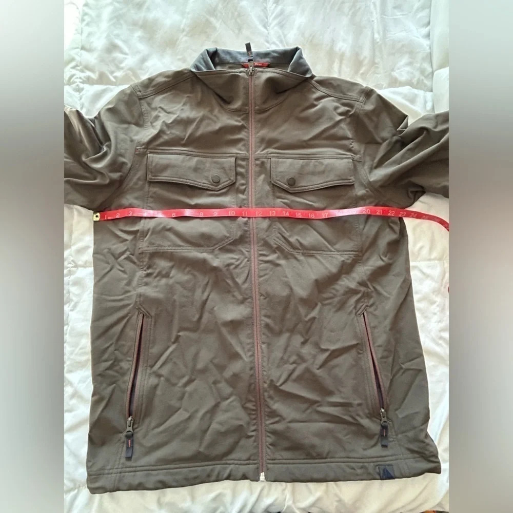 L.L. Bean Men's All-Terrain Soft-Shell Jacket View 3